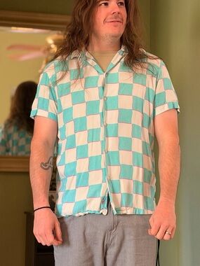 Casual Aqua & White Check Short-Sleeve Shirt